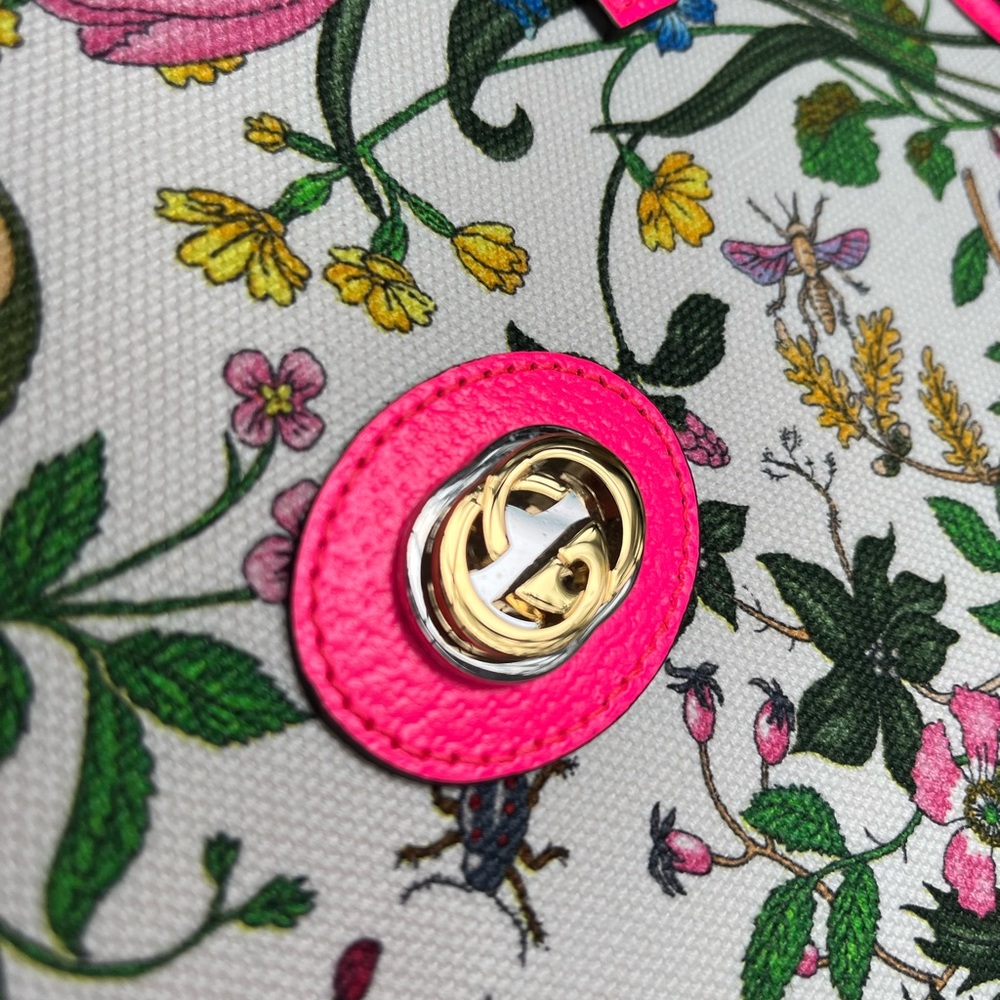 Gucci Floral Handbag - Picture 7 of 10